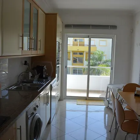 Apartmán Edificio Falesia Marina 2 *